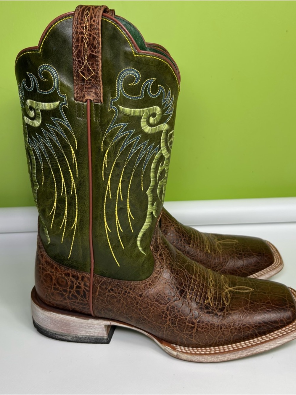 ARIAT MEN'S MESTENO WESTERN BOOTS - SQUARE TOE size 9 - Picture 3 of 12